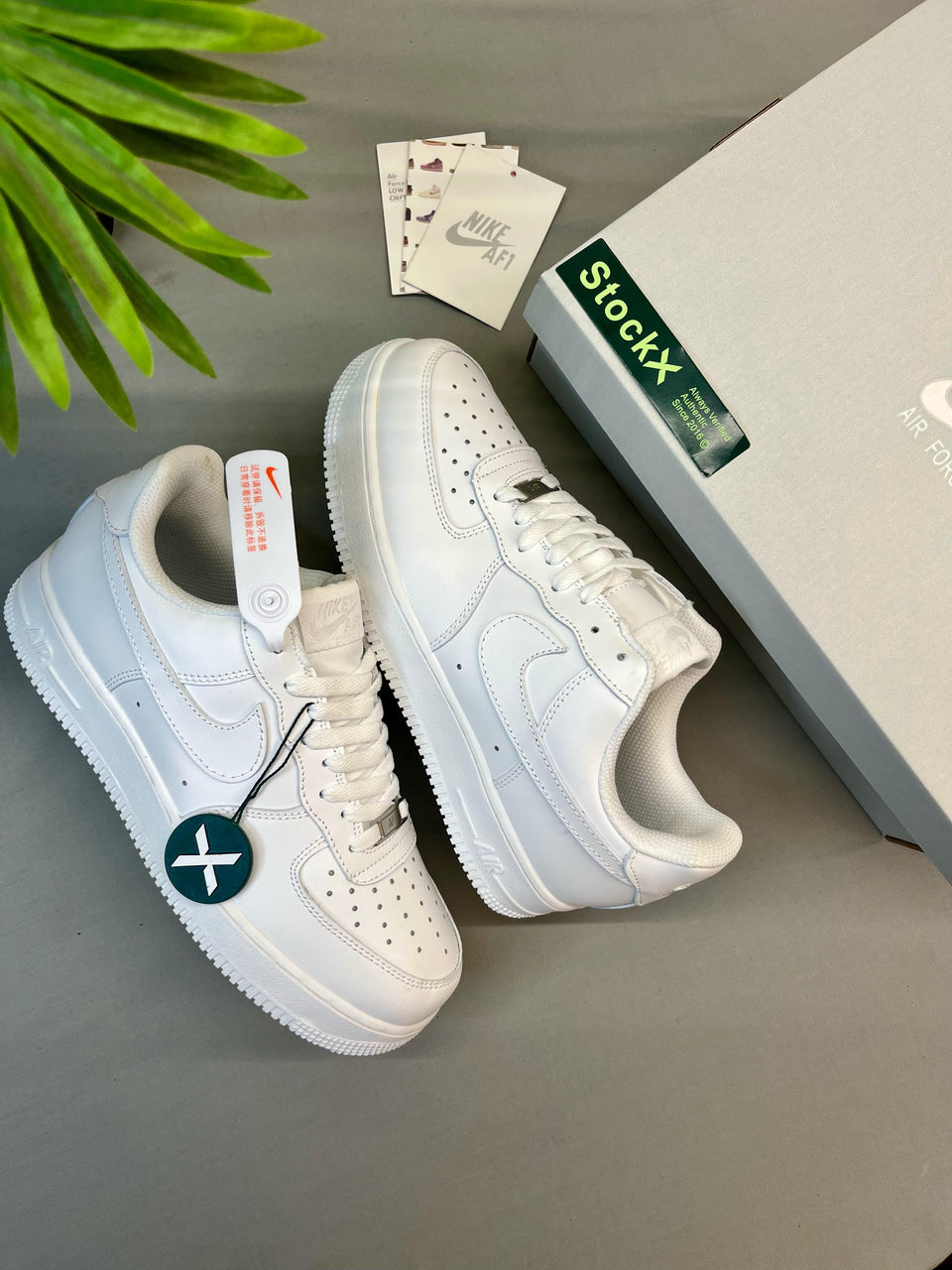 Nike AirForce 1 white