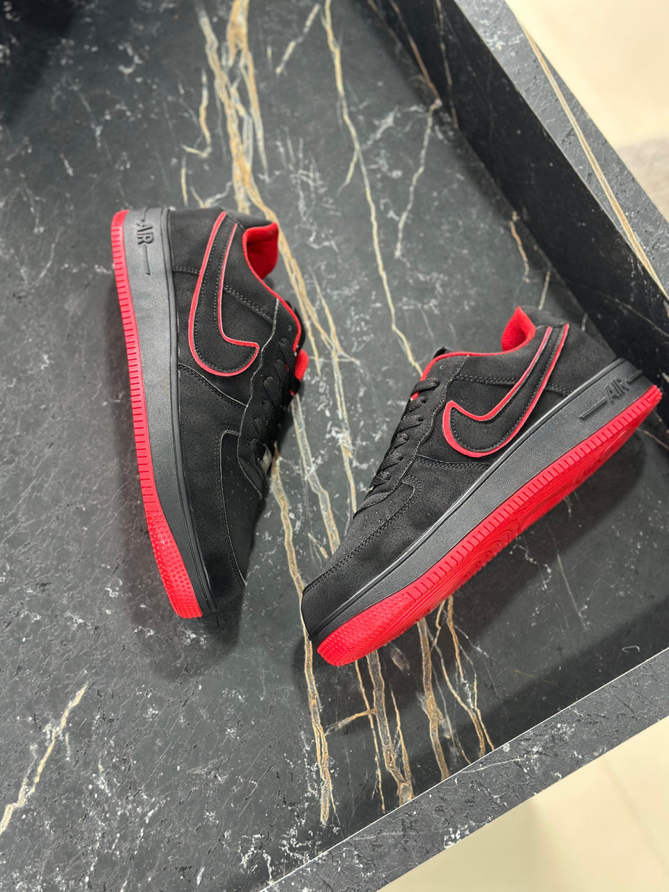 NIKE AIRFORCE 1 LOW BLACK AND RED LIMITED EDITION!!!