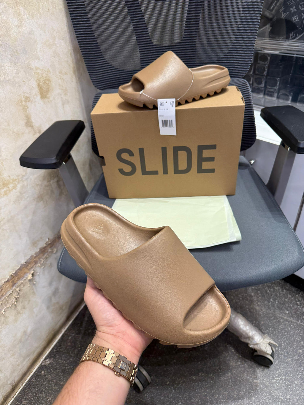 Adidas Yeezy Onyx Slides