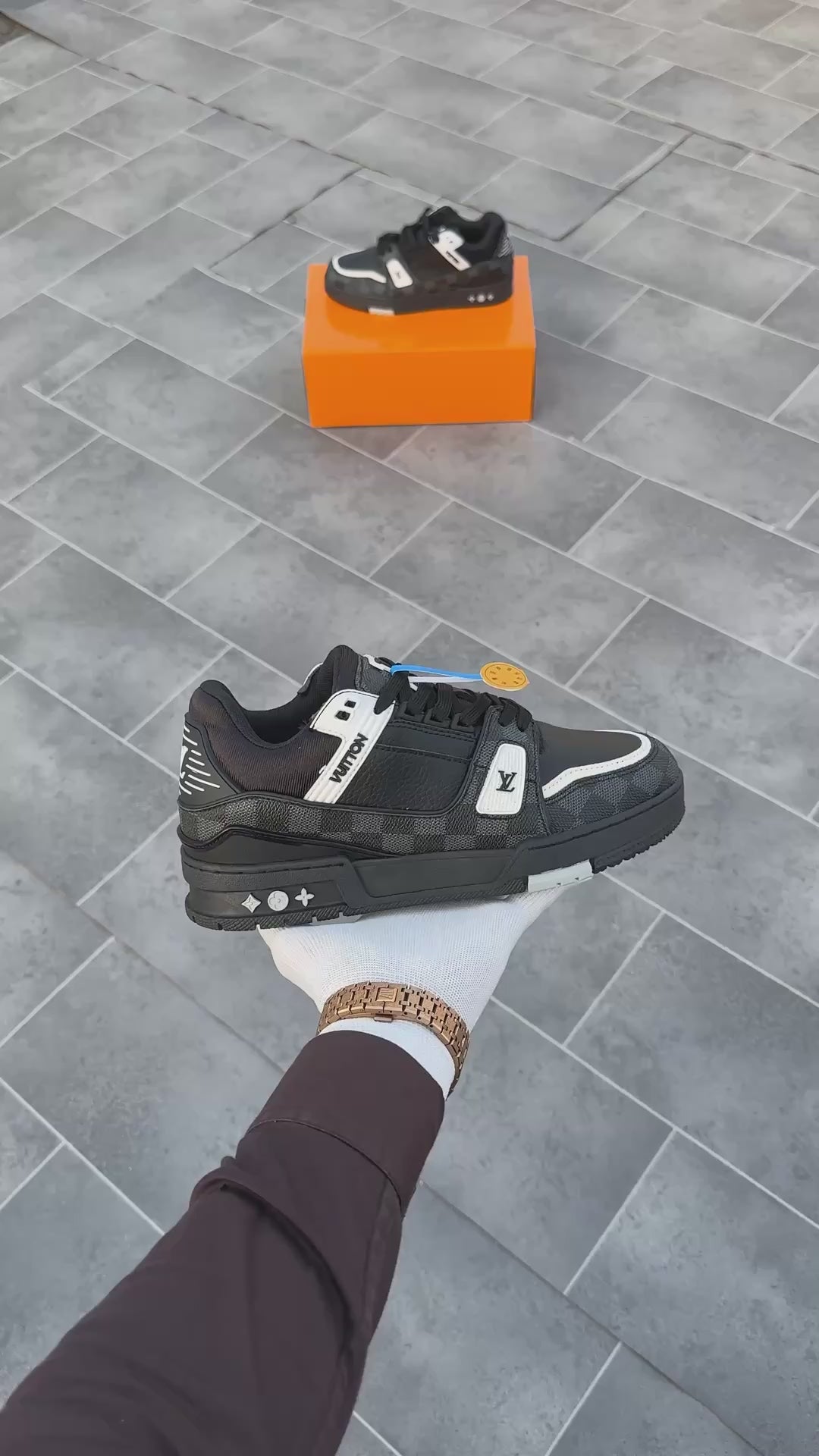 LOUIS VUITTON TRAINER DAMIER