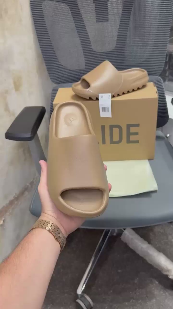 Adidas Yeezy Onyx Slides