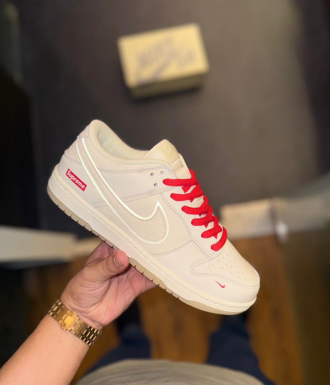 NIKE X SUPREME SB DUNK LOW