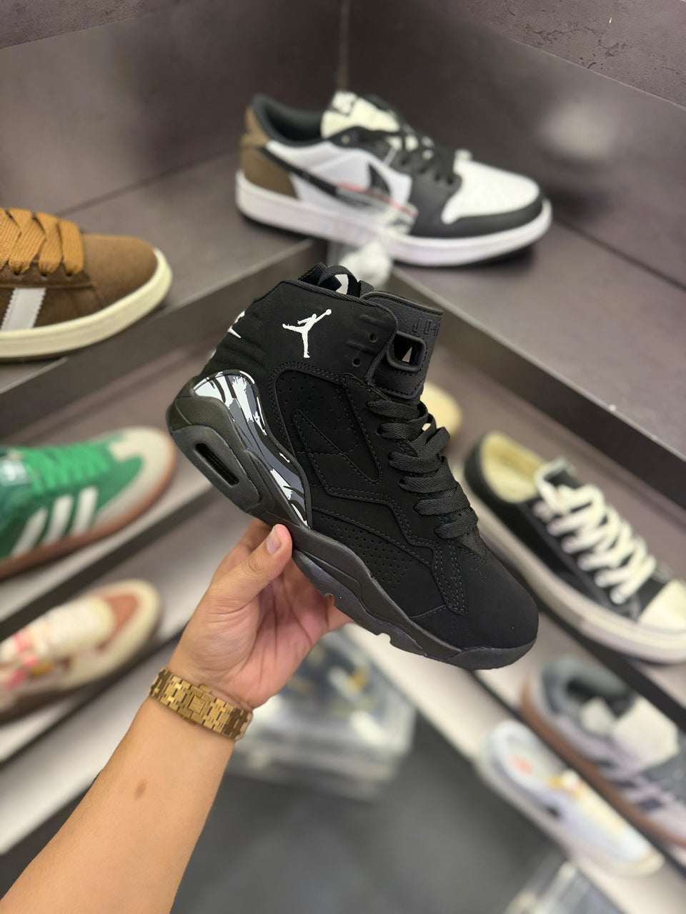 Air Jordans MVP Black