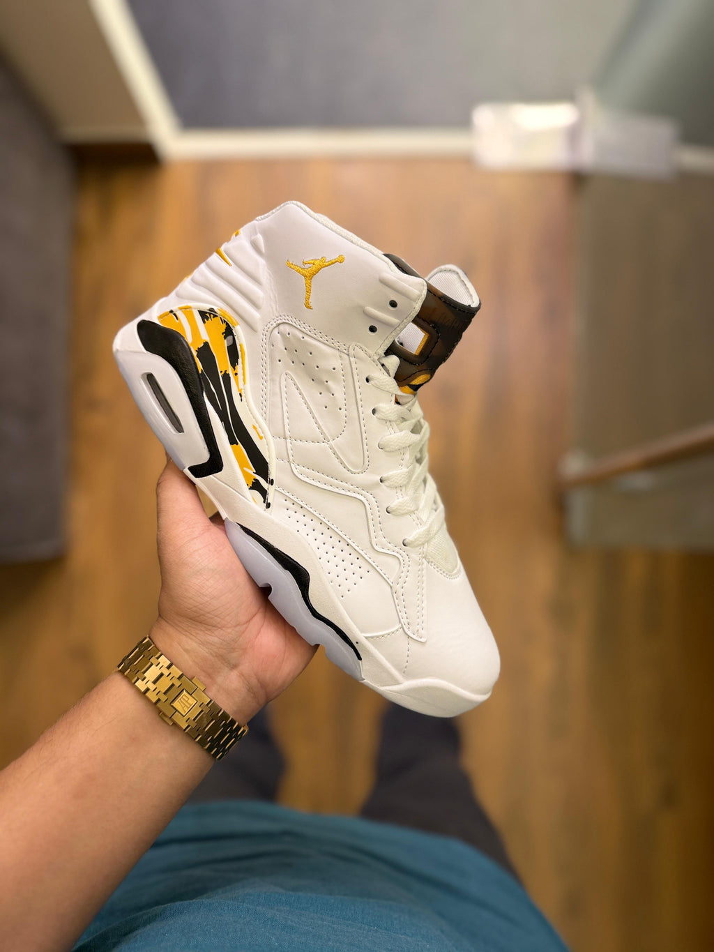 Air Jordans JUMPMAN MVP White & Yellow
