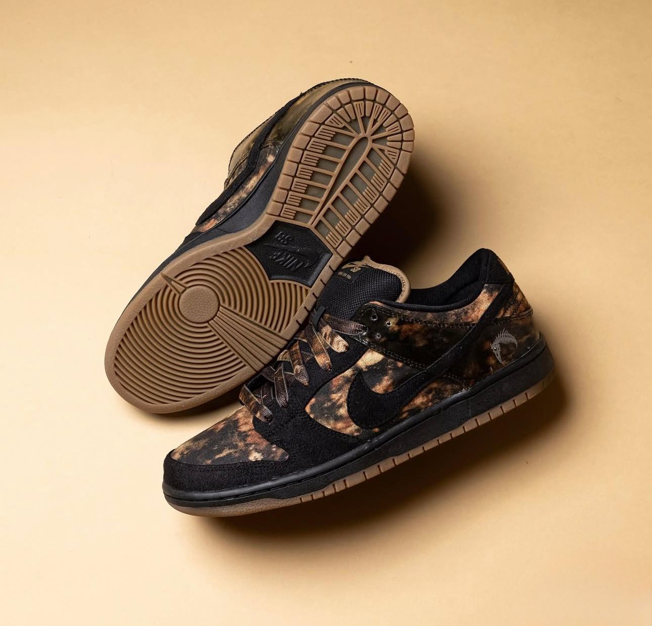 NIKE SB DUNK LOW PUSHEAD 2