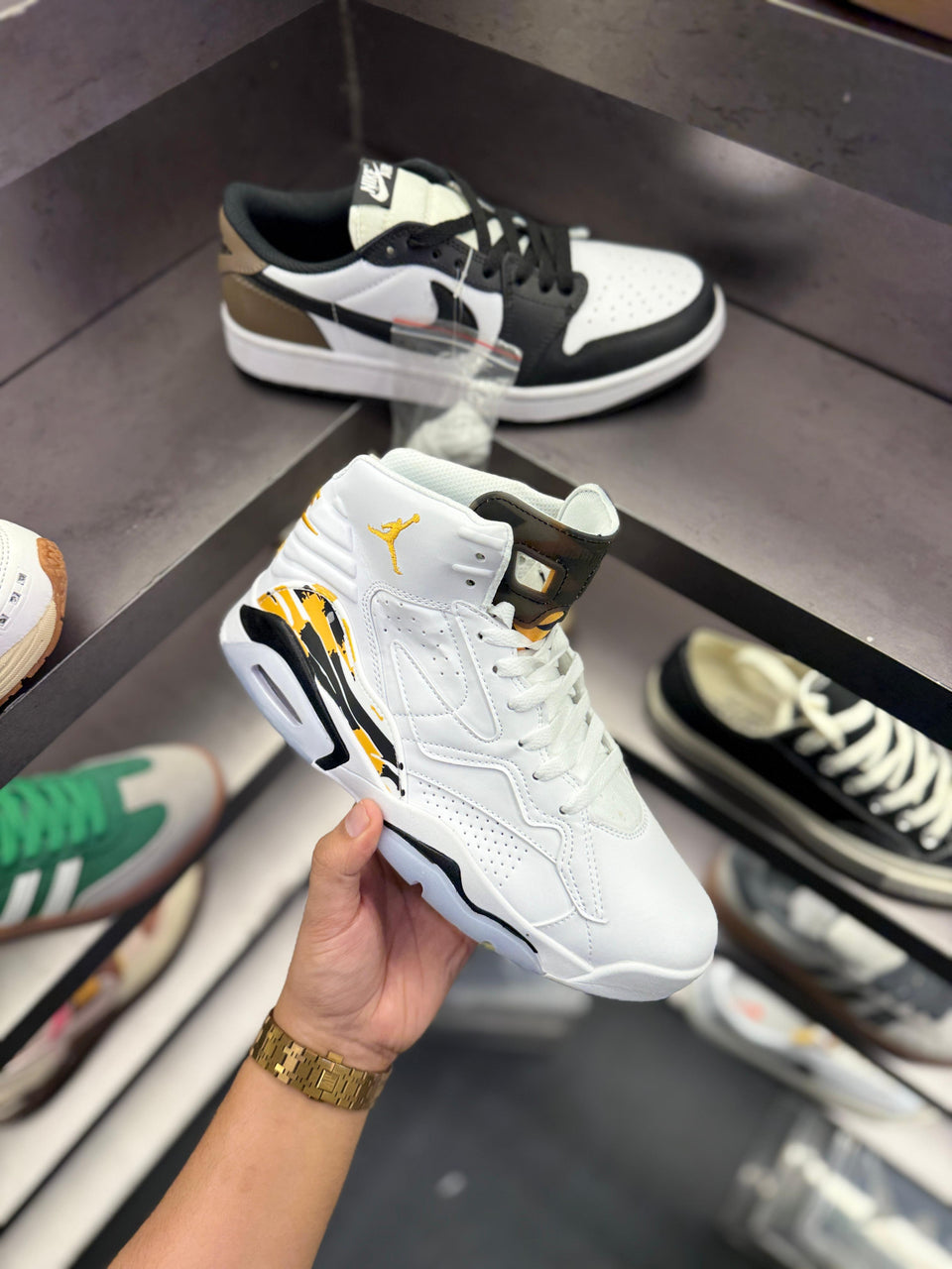 Air Jordans JUMPMAN MVP White & Yellow