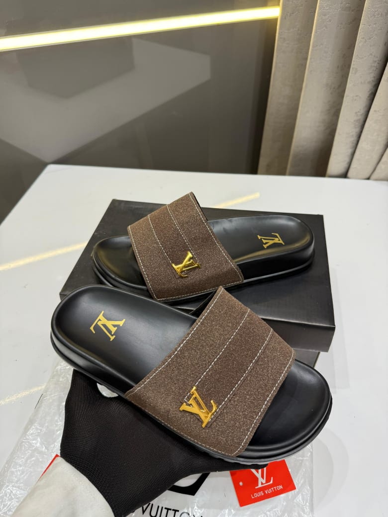 LOUIS VUITTON FLIP FLOPS