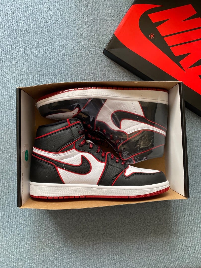 AIR JORDAN 1 RETRO HIGH OG BLOODLINE