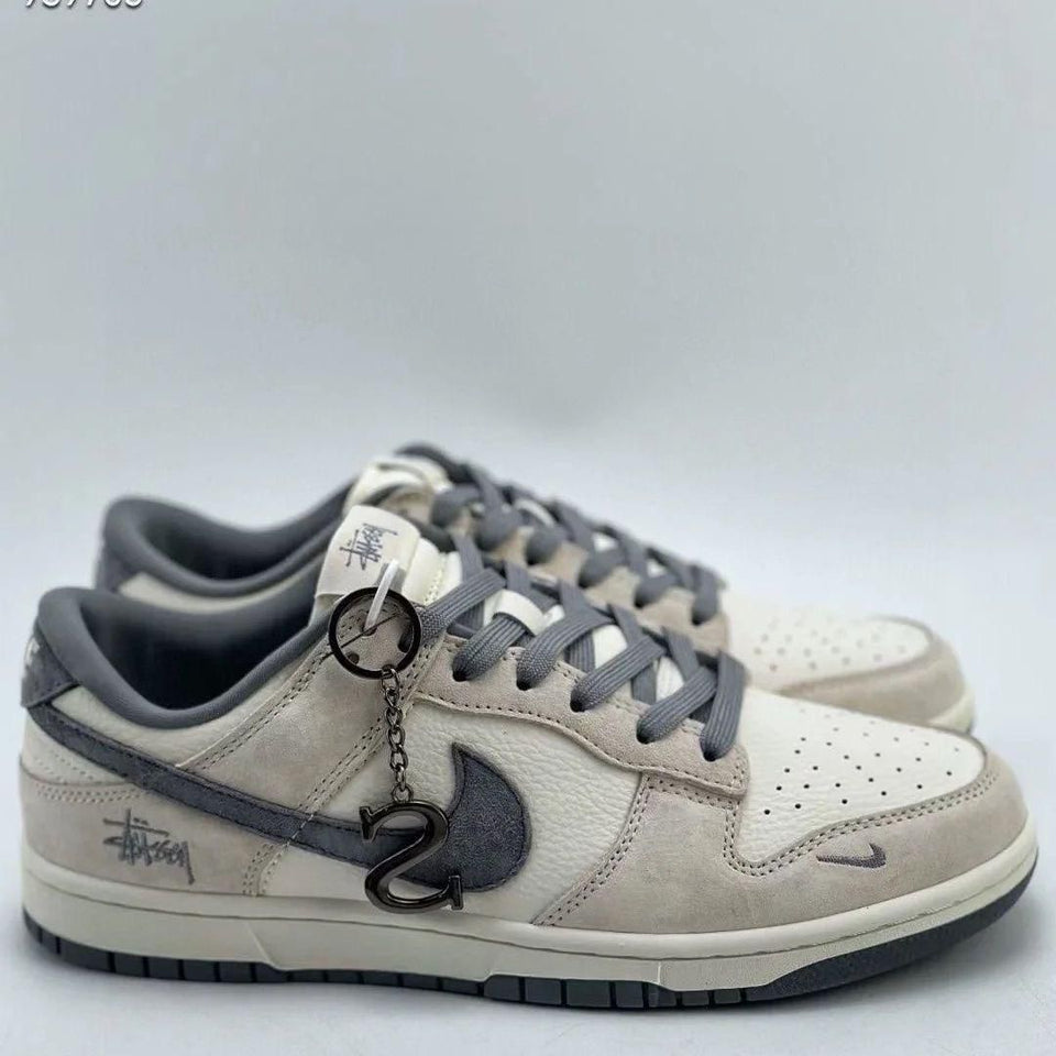 NIKE SB DUNK LOW RICE CARBON