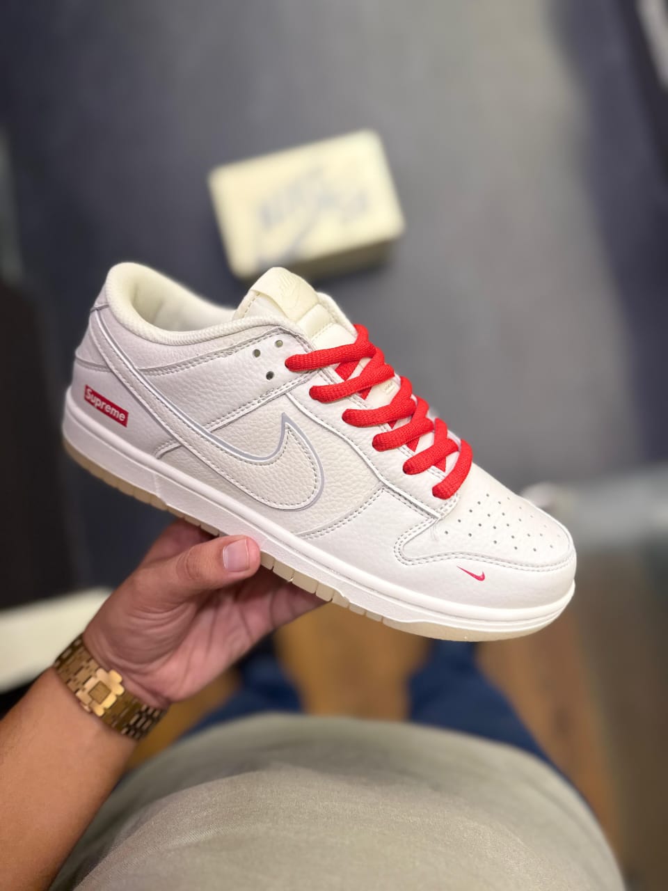 NIKE X SUPREME SB DUNK LOW