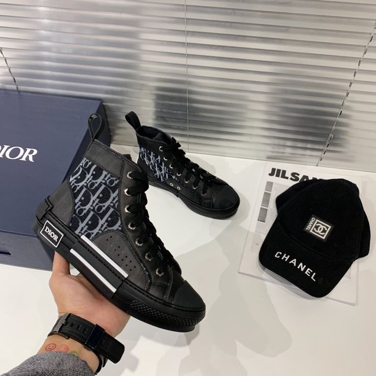 DIOR B23 HIGH OBLIQUE BLACK