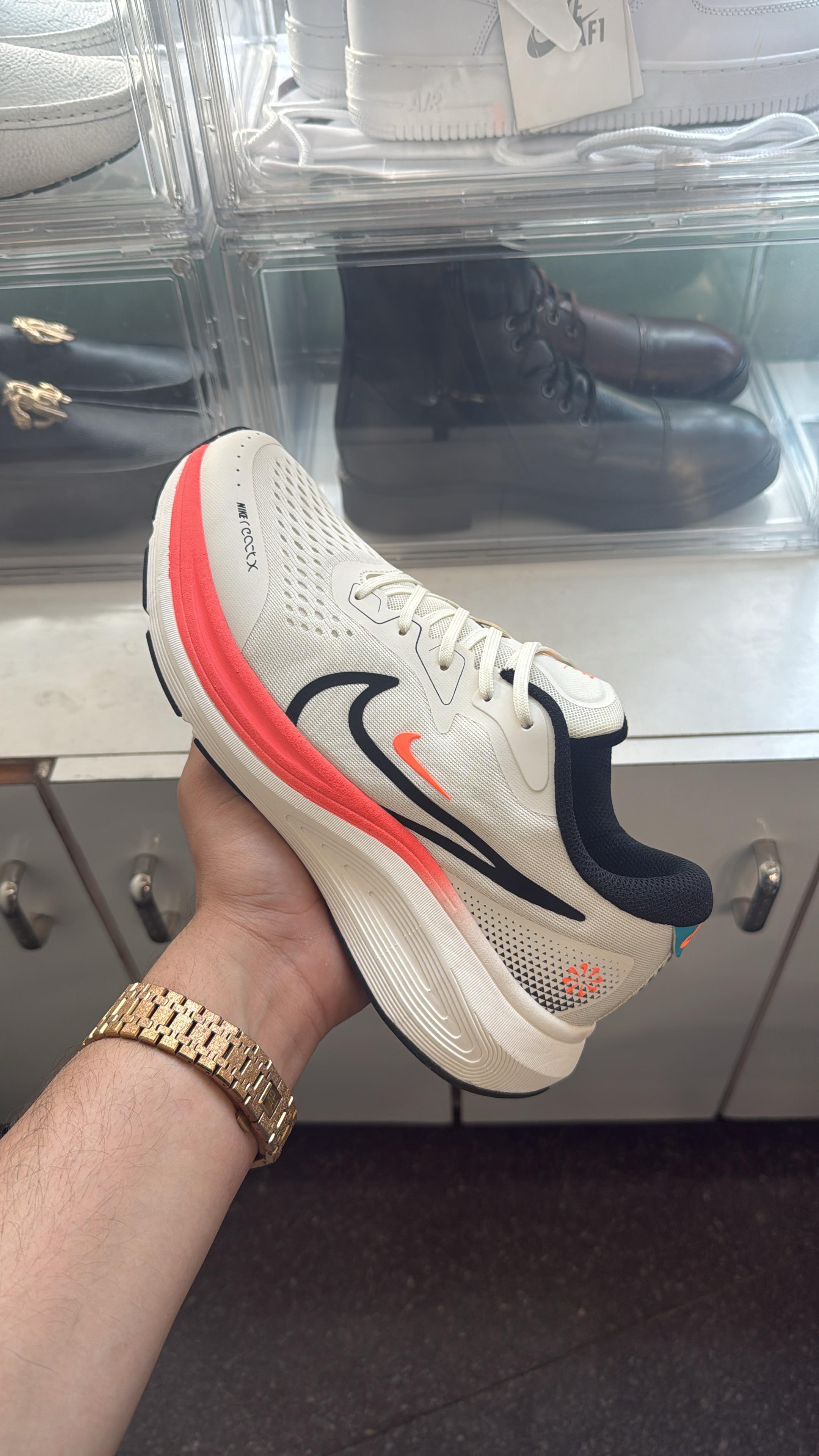 NIKE AIR ALPHA ZOOM REACT X BUTTER